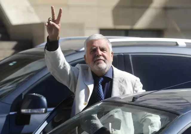 Julio De Vido sum� su quinta condena por corrupci�n en el caso Skanska.