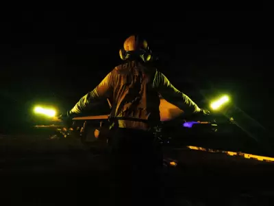 El ej�rcito estadounidense destruy� centros de mando iran�es e intercept� por la fuerza un barco mercante en el Golfo P�rsico.