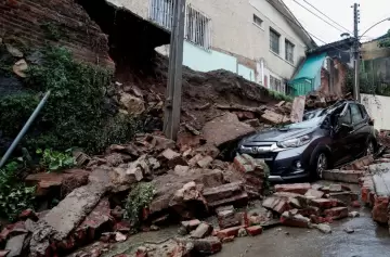 Fallas en alertas por tormenta r�cord en Chile