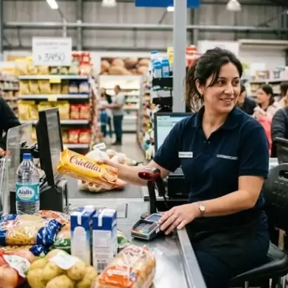 EMPLEADOS DE COMERCIO: nuevo aumento y bono de $50.000