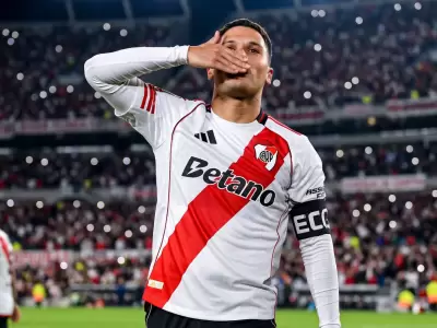 Juanfer se despide nuevamente con un presente conflictivo