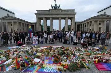 Atentado en Berl�n: un muerto y 29 heridos en marcha del Orgullo