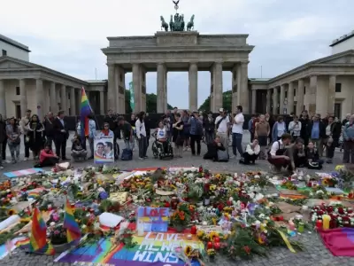 Atentado en Berl�n: un muerto y 29 heridos en marcha del Orgullo