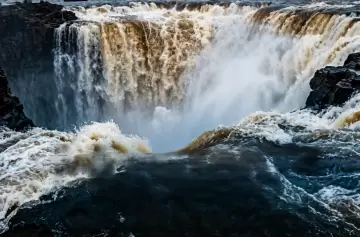 Cataratas del Iguaz�: reabri� la Garganta del Diablo tras la impactante crecida