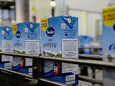 A 8 meses de la quiebra: Vicentin y otros gigantes l�cteos compiten por los restos de SanCor.