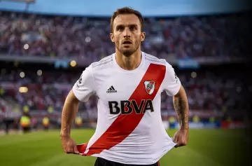 El plantel profesional solicit� a la dirigencia el retorno del defensor Germ�n Pezzella.