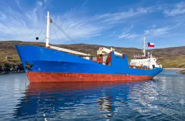 Una naviera chilena abastecer� el megaproyecto petrolero en Malvinas.